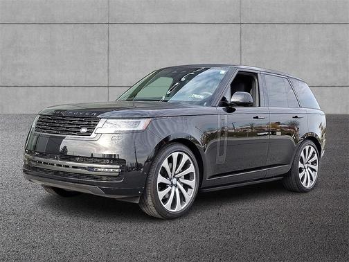 2025 Land Rover Range Rover P400 SE