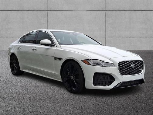 2024 Jaguar XF R-Dynamic SE