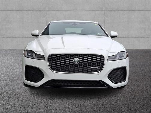 2024 Jaguar XF R-Dynamic SE