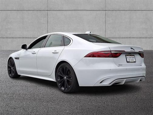 2024 Jaguar XF R-Dynamic SE