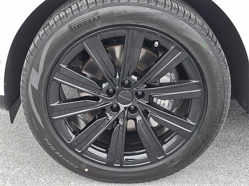 2026 Land Rover Range Rover SE