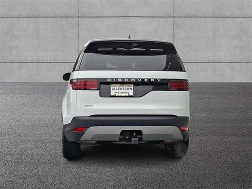 2025 Land Rover Discovery P300 S