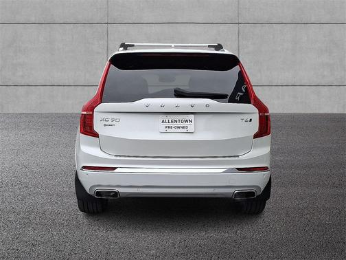 2021 Volvo XC90 T6 Inscription 7 Passenger