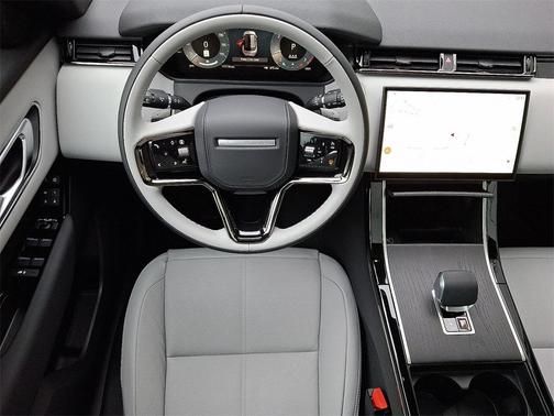 2026 Land Rover Range Rover Velar P250 S