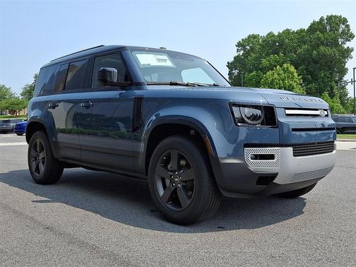 2025 Land Rover Defender P300