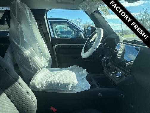 2026 Land Rover Defender 110 S