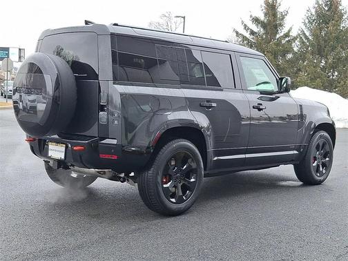 2026 Land Rover Defender 110 X