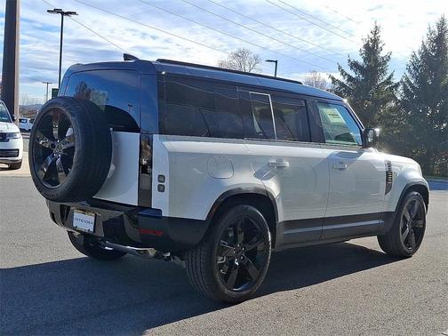 2026 Land Rover Defender S