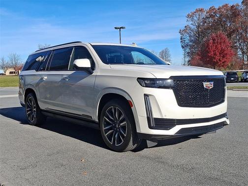 2023 Cadillac Escalade ESV Sport Platinum