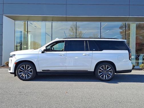 2023 Cadillac Escalade ESV Sport Platinum