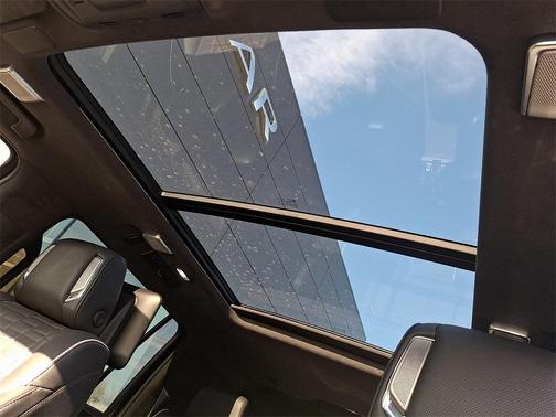 2023 Cadillac Escalade ESV Sport Platinum