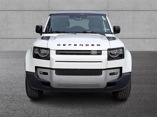 2025 Land Rover Defender P300 S