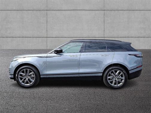 2026 Land Rover Range Rover Velar Dynamic SE