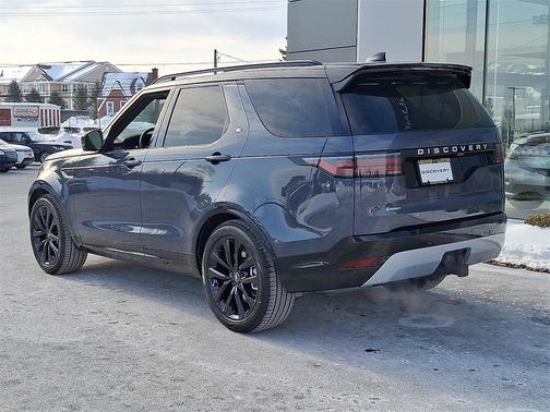 2026 Land Rover Discovery Tempest Edition