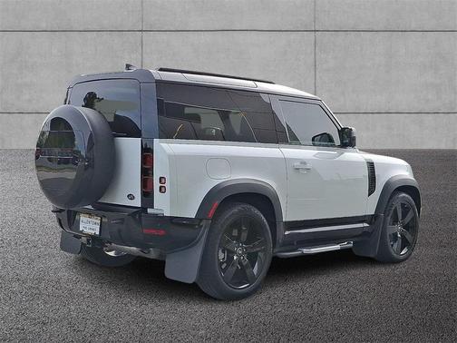 2023 Land Rover Defender 90 X-Dynamic SE