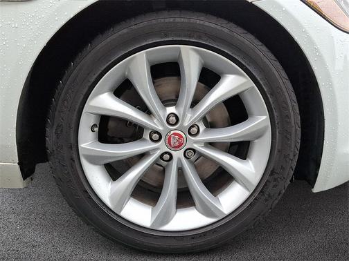 2020 Jaguar XF 25t Premium
