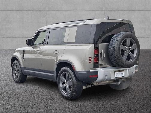 2025 Land Rover Defender P400 S