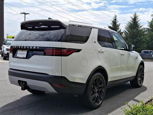 2025 Land Rover Discovery P300 S
