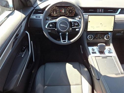 2026 Jaguar F-PACE P250 R-Dynamic S