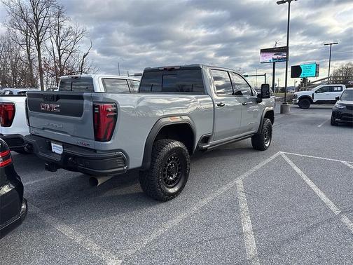 2025 GMC Sierra 2500 AT4X