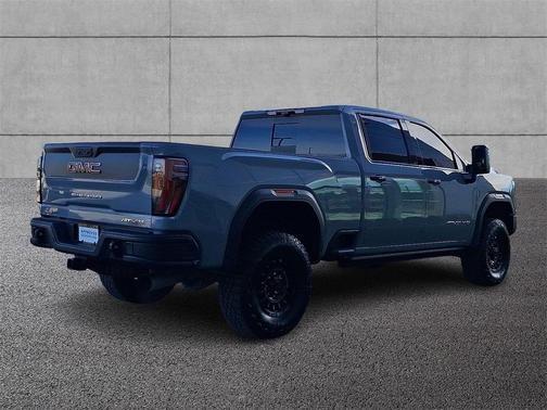 2025 GMC Sierra 2500 AT4X