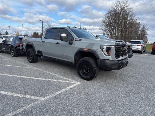2025 GMC Sierra 2500 AT4X