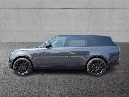 2025 Land Rover Range Rover P400 SE 7 Seat