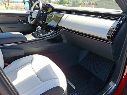 2025 Land Rover Range Rover Sport P530 Dynamic SE
