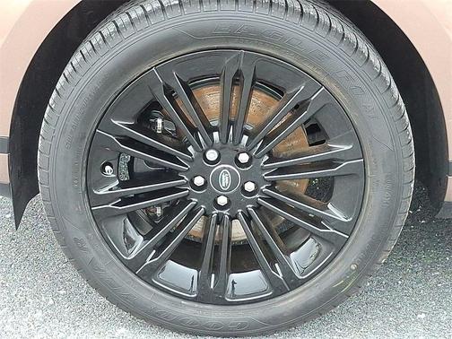 2026 Land Rover Range Rover Evoque Core S