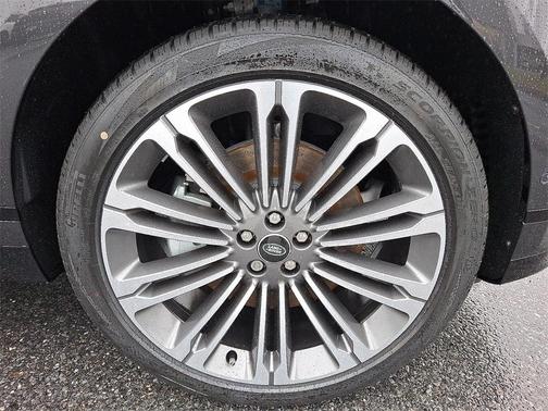 2025 Land Rover Range Rover Velar P400 Dynamic HSE
