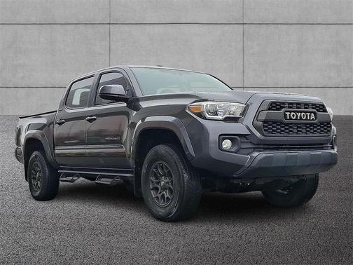 2017 Toyota Tacoma SR5