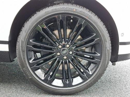 2026 Land Rover Range Rover Velar P250 Dynamic SE