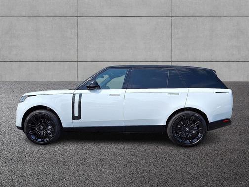 2025 Land Rover Range Rover P530 SE 7 Seat