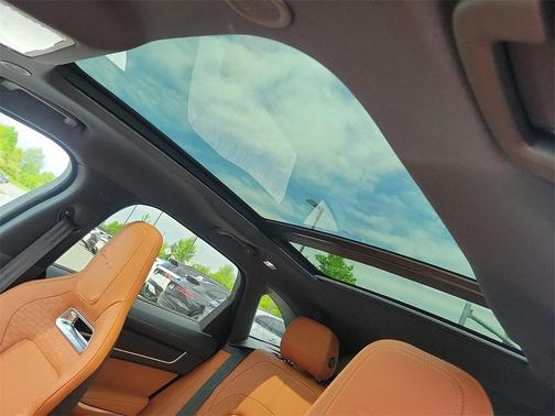 2025 Jaguar F-PACE P400 R-Dynamic S
