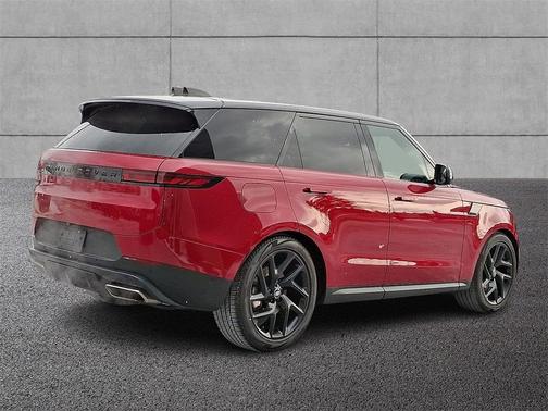 2024 Land Rover Range Rover Sport SE