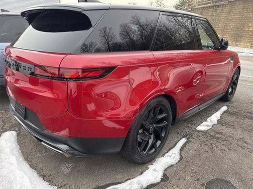 2024 Land Rover Range Rover Sport SE