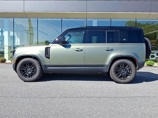 2024 Land Rover Defender P300