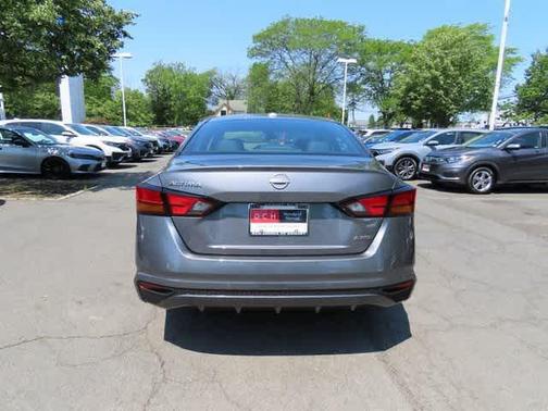 2025 Nissan Altima SV AWD