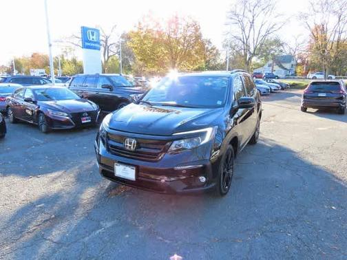 2022 Honda Pilot AWD Special Edition