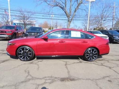 2025 Honda Accord Hybrid Touring