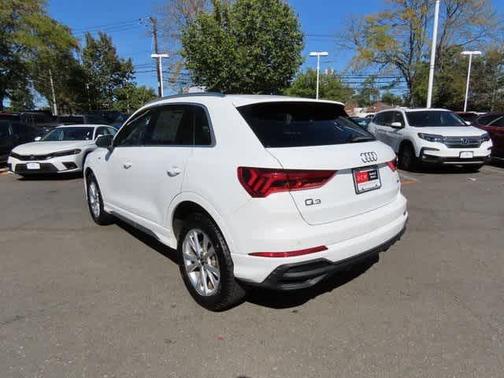 2023 Audi Q3 Premium 45 TFSI S line quattro Tiptronic