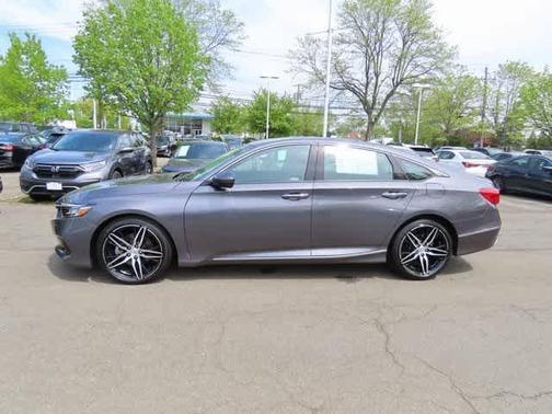 2022 Honda Accord Touring 2.0T