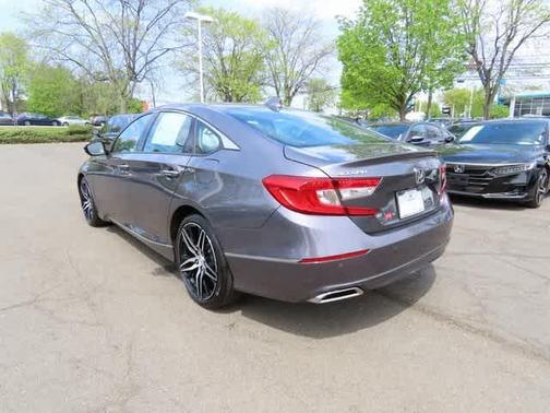 2022 Honda Accord Touring 2.0T
