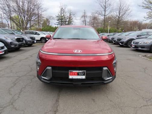 2024 Hyundai KONA SE