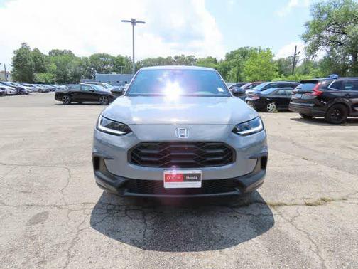 Urban Gray Pearl 2026 Honda HR-V AWD Sport