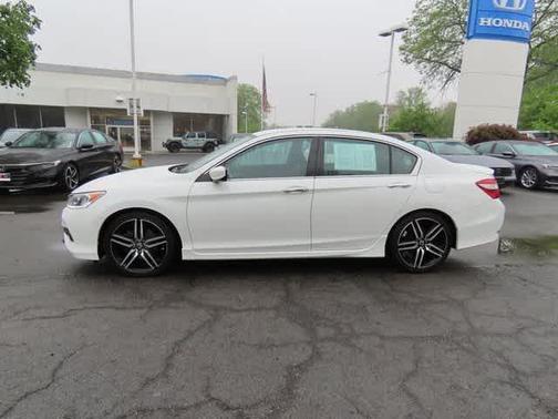 2017 Honda Accord Sport SE