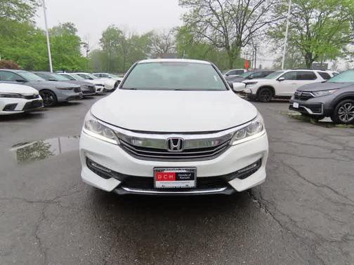 2017 Honda Accord Sport SE