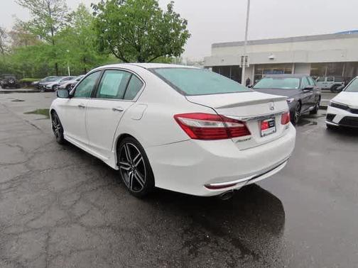 2017 Honda Accord Sport SE