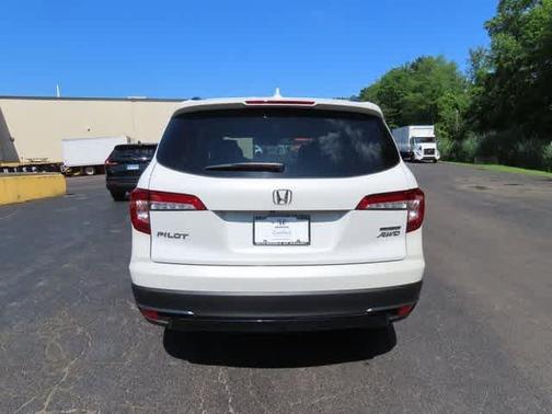 2022 Honda Pilot AWD Special Edition
