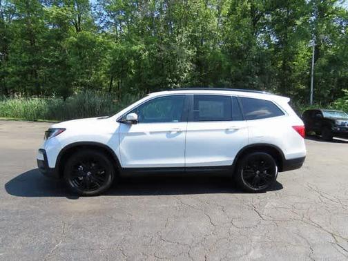 2022 Honda Pilot AWD Special Edition